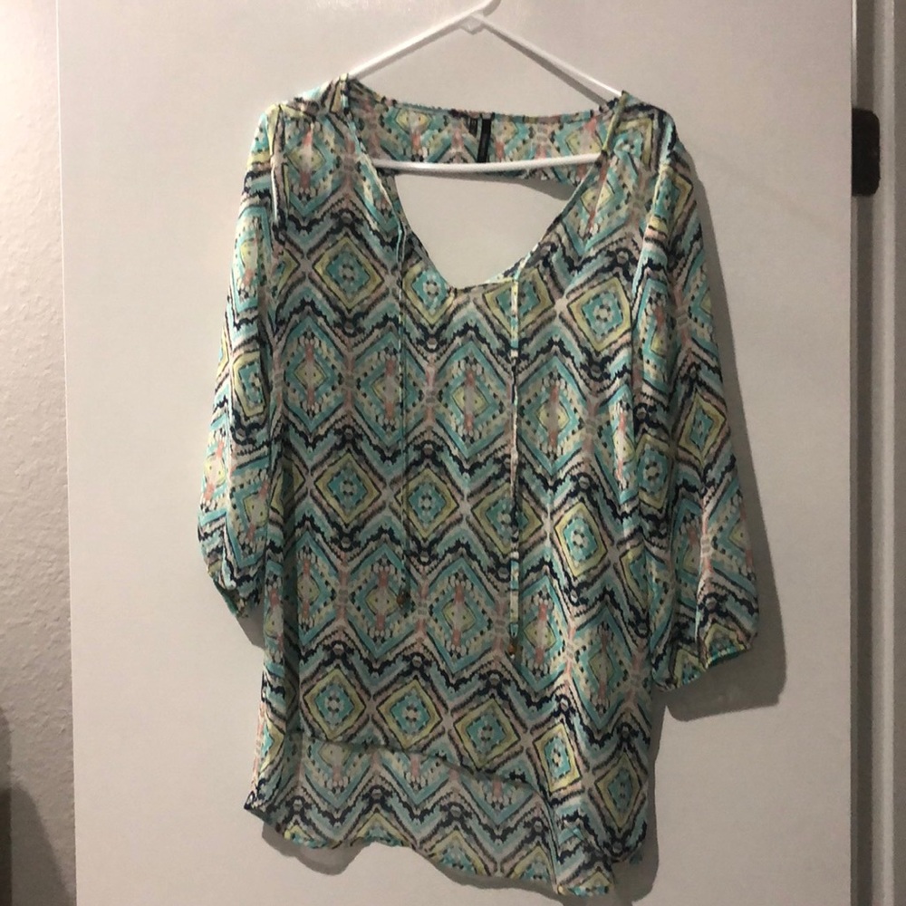 Patterned Blouse, Size Medium.